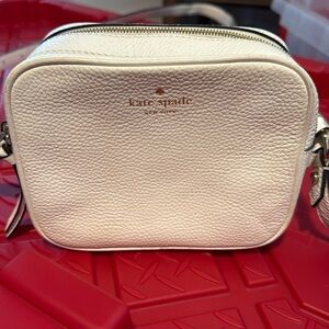Kate spade camera bag crossbody adjustable strap